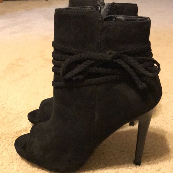 Women’s suede, ankle, open toed heels - Picture 1 of 6